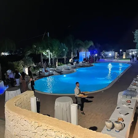 Oasi Pacaru Village Campsite *