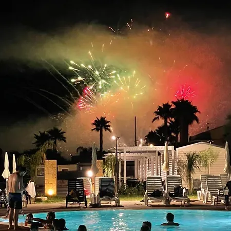 Oasi Pacaru Village Кемпинг *