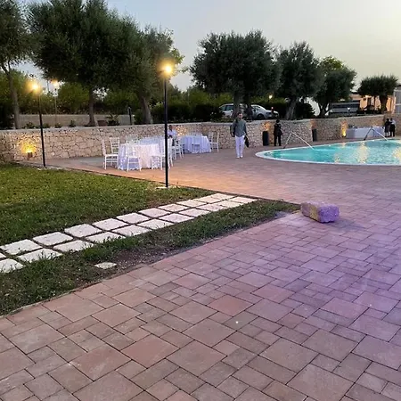 Кемпинг Oasi Pacaru Village *