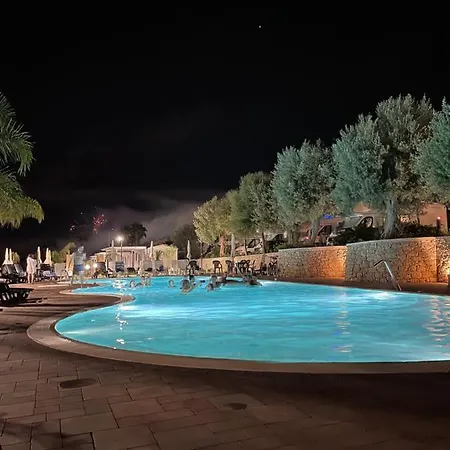 Oasi Pacaru Village * Авола