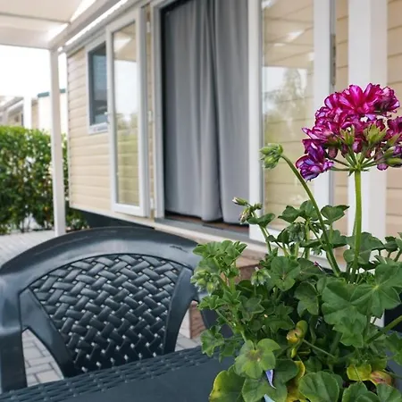 Oasi Pacaru Village Кемпинг *